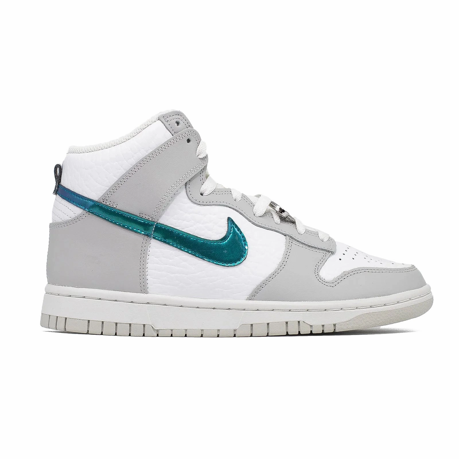 Women's Nike Dunk High, FLS Adaptive Heel Lock Cushioned Heel Counter