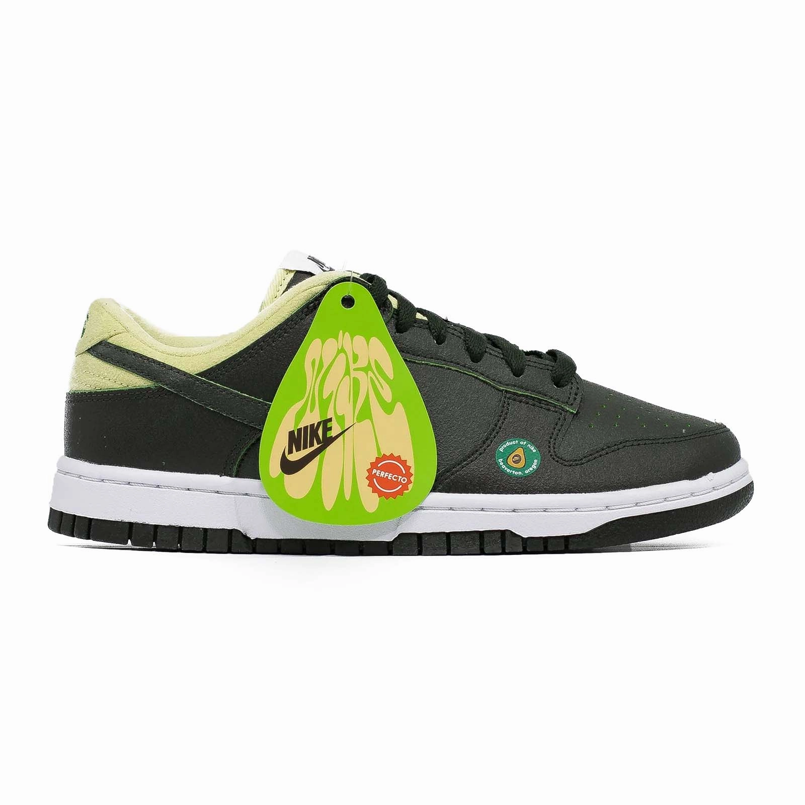 Fit Ready Outdoor Performance Women's Nike Dunk Low, LX Avocado