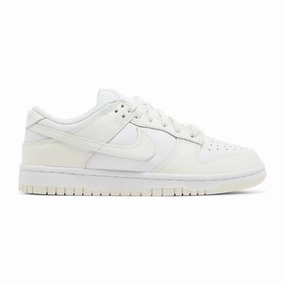 Gym Shoes Women's Nike Dunk Low, White Sail