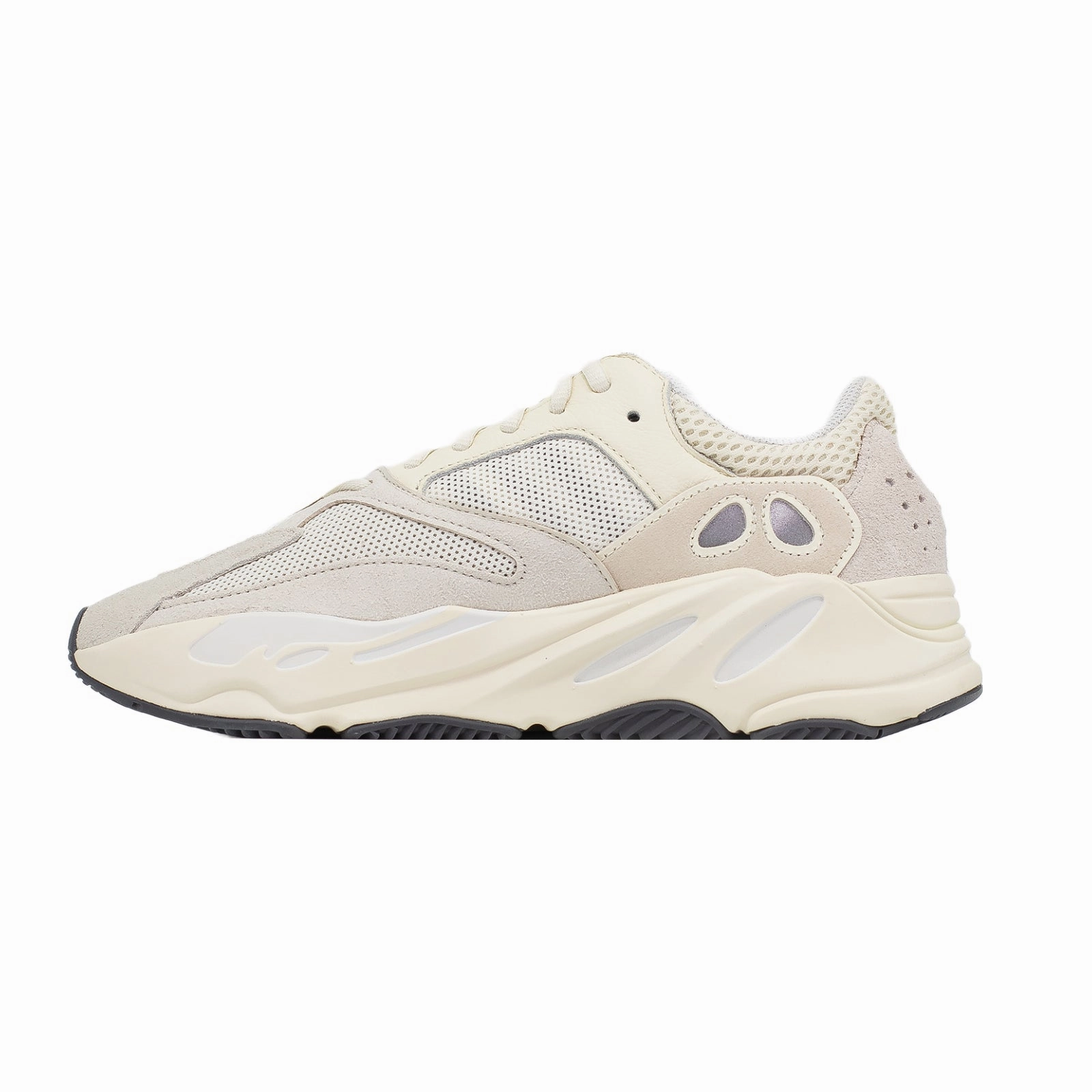 Glow Step Relaxed Walk Yeezy Boost 700, Analog
