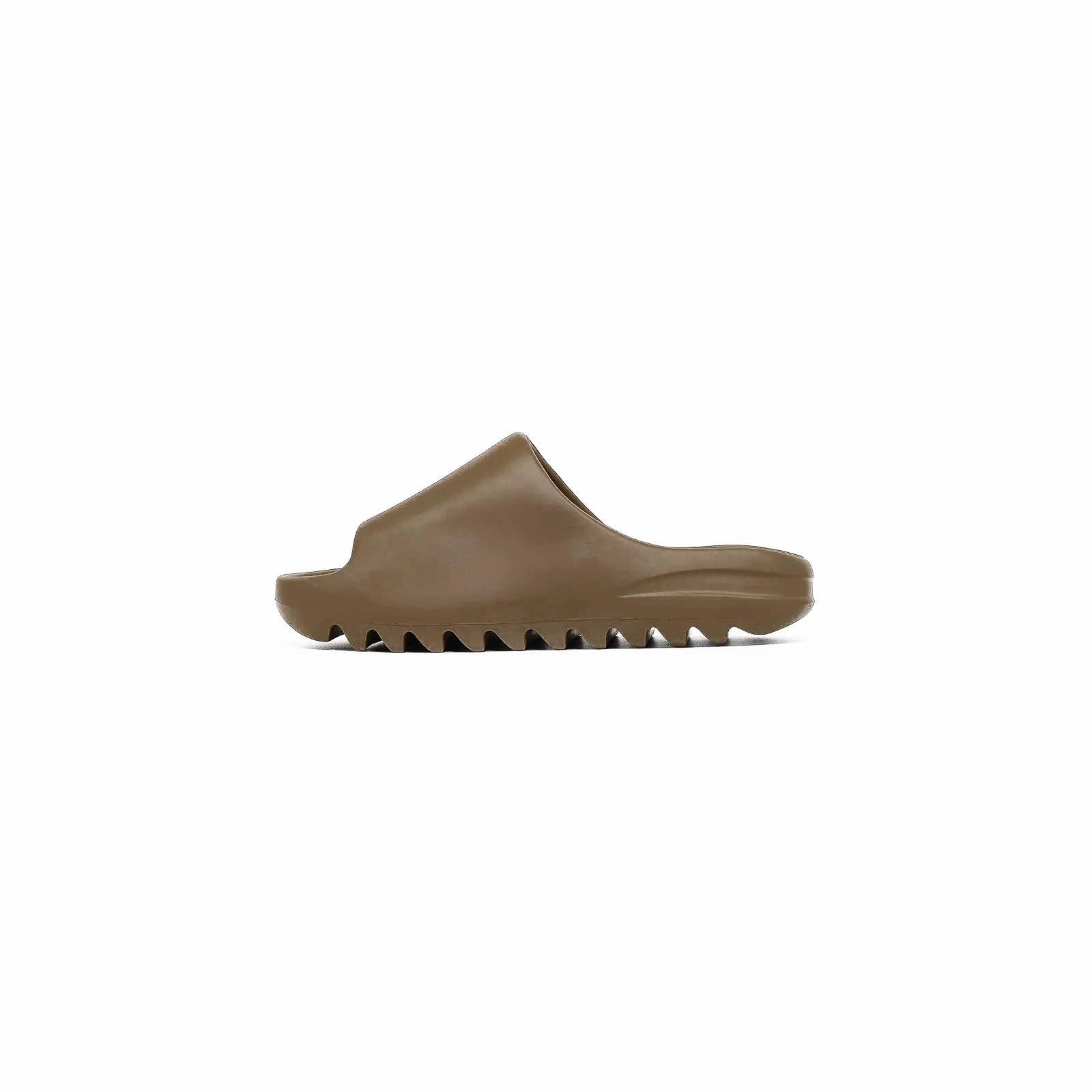 Yeezy Slides (Kids), Earth Brown Prairie Run